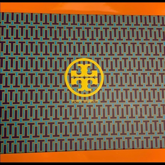 Tory Burch Alana shearling boots - Picture 6 of 6